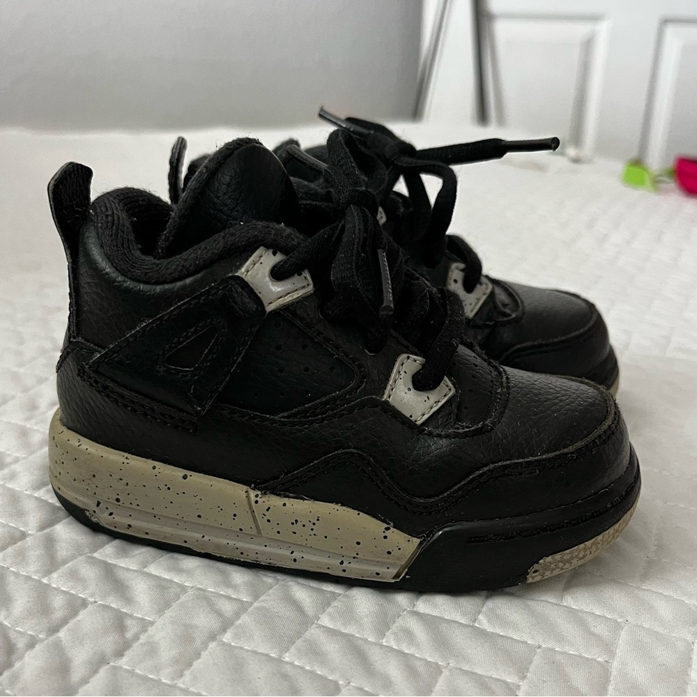Jordan Retro 4 Oreo baby Sneakers Black and grey